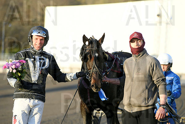 Muscle Man Boko pris.t626af12d.m600.w.4salnwmark2.png.xIZkHlOHI.jpg