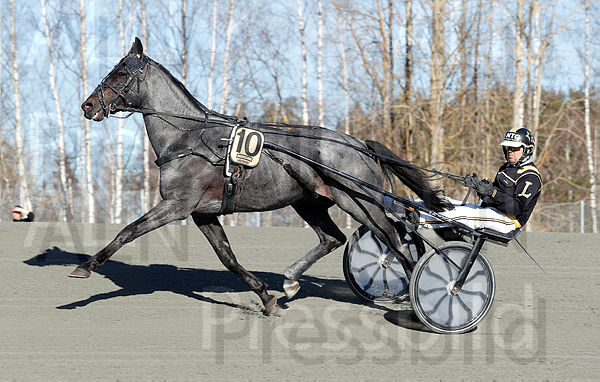 Antonio Tabac heat 1.t62639f8f.m600.w.4salnwmark2.png.x3WwSq818.jpg